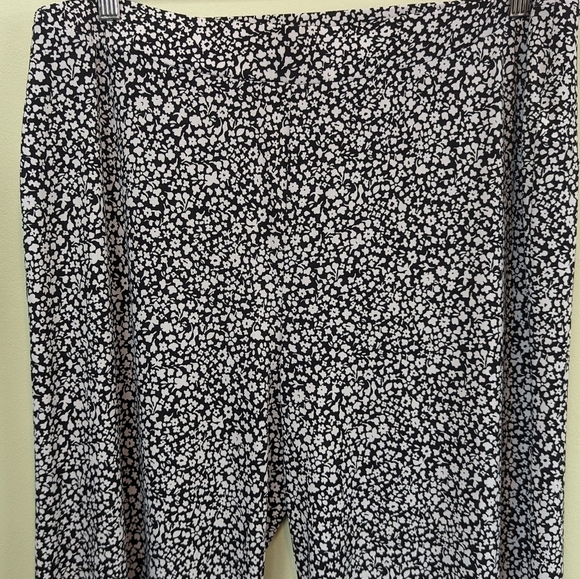 Michael Michael Kors Ditsy Floral Straight Leg Pull On Pants Sz 12 - Picture 3 of 10